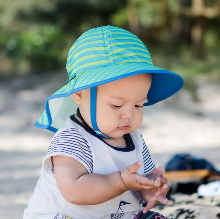 Sunday Afternoon Infant Sunsprout Hat Vivid Magenta